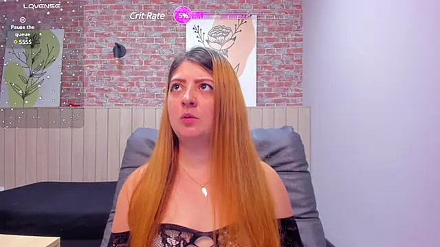 Snapshot of tinaclark_ chatting on February 22, 9:37 pm tinaclark online show from February 22, 9:37 pm