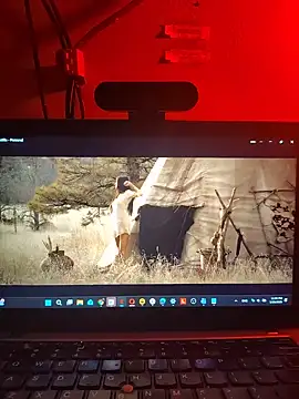 Snapshot of RoosterWabbit chatting on May 21, 3:59 am RoosterWabbit online show from May 21, 3:59 am