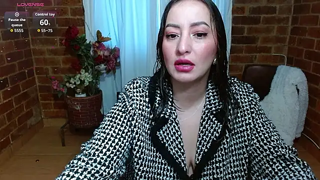 rashellroses22 online show from March 30, 11:01 am