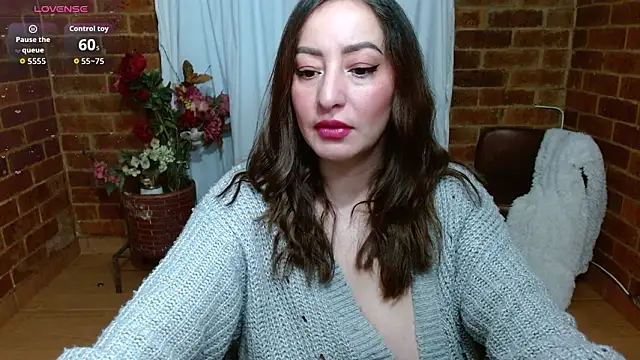 rashellroses22 online show from March 25, 10:47 am