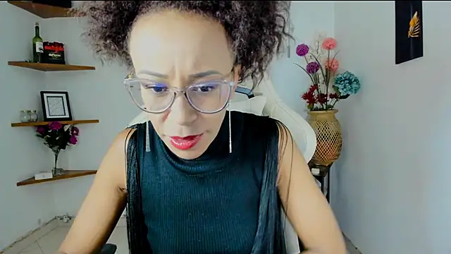 ScarlettMalbec online show from January 8, 11:30 pm