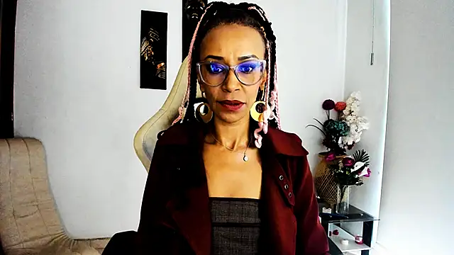 ScarlettMalbec online show from February 25, 8:42 pm