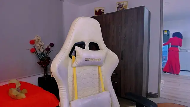 ScarlettMalbec online show from February 27, 8:30 pm