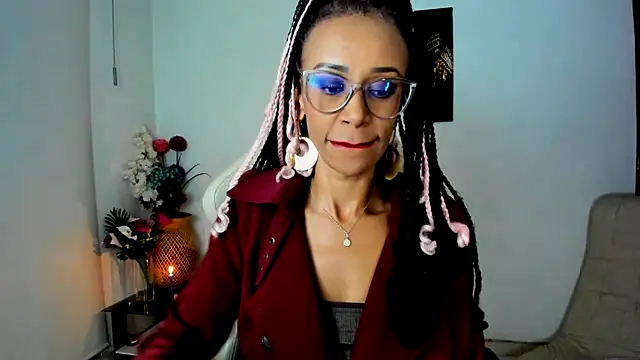 ScarlettMalbec online show from February 25, 11:59 pm