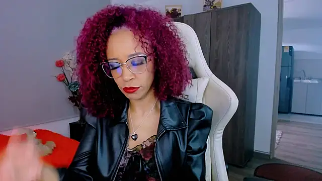 ScarlettMalbec online show from February 13, 8:42 pm