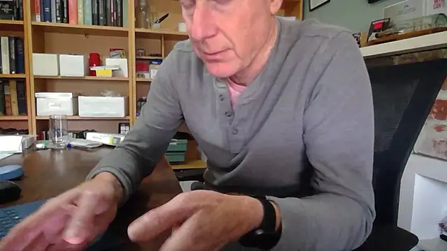 jiggy77777 online show from October 9, 2:56 am