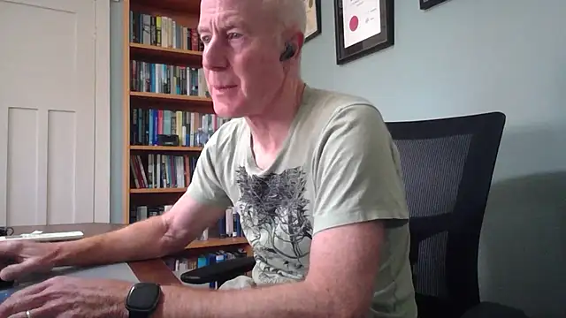 jiggy77777 online show from February 18, 12:19 am