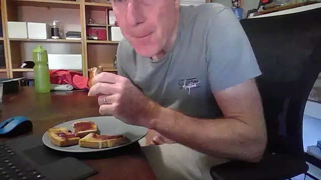 jiggy77777 online show from January 21, 12:15 am