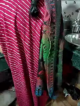 COUPLLE VILLAGE online show from November 9, 3:10 am