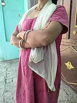 COUPLLE VILLAGE online show from April 11, 2:52 am