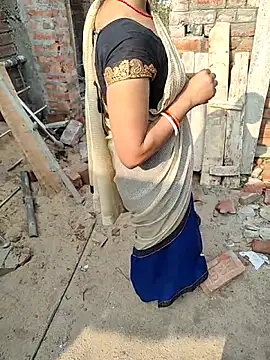 COUPLLE VILLAGE online show from February 21, 3:30 am