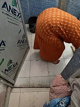 COUPLLE VILLAGE online show from April 10, 3:13 am