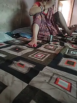 COUPLLE VILLAGE online show from May 21, 1:47 am