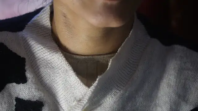 -AyeshaSinghania- online show from November 28, 9:20 am