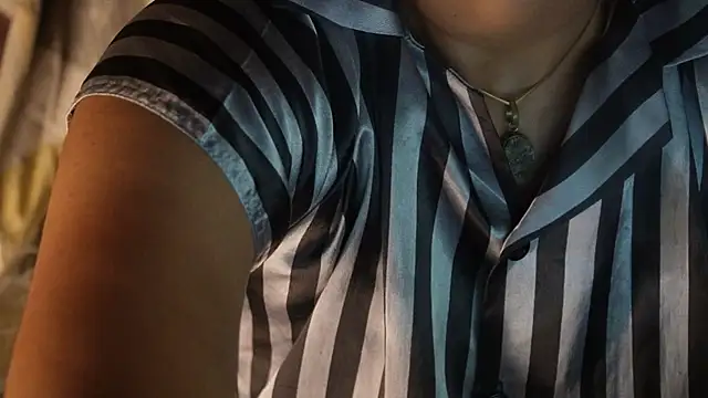 -AyeshaSinghania- online show from October 29, 5:34 pm