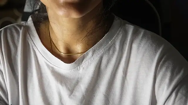 -AyeshaSinghania- online show from April 23, 8:10 pm