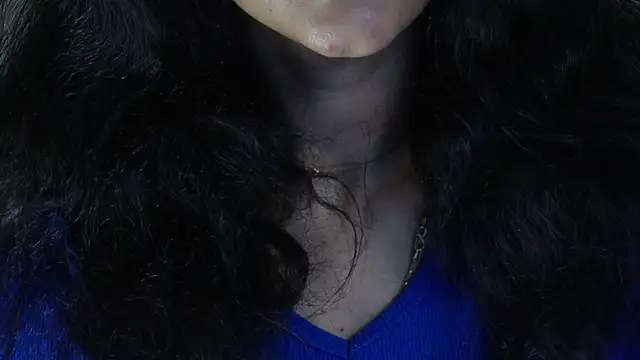 -AyeshaSinghania- online show from September 22, 11:05 am