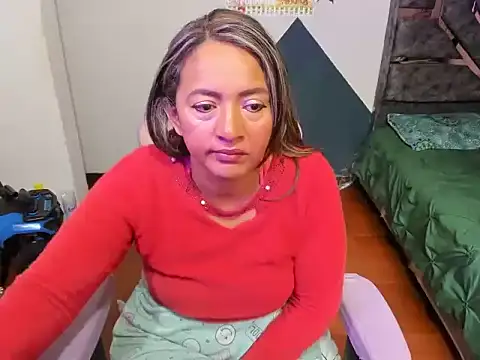 Snapshot of daleska_ayala_1 chatting on September 30, 7:20 pm daleska ayala 1 online show from September 30, 7:20 pm