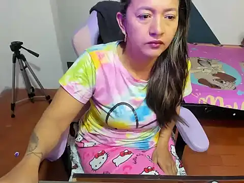 daleska ayala 1 online show from October 27, 1:34 pm