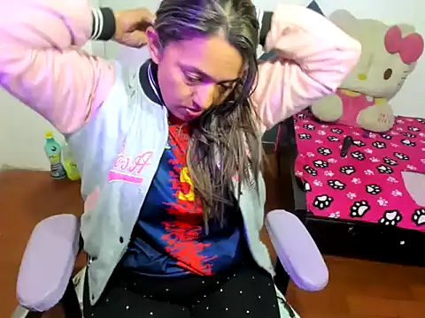 daleska ayala 1 online show from November 6, 10:25 pm