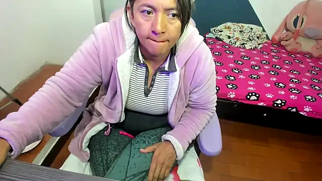 daleska ayala 1 online show from November 12, 10:24 pm