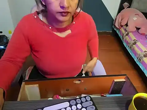 Snapshot of daleska_ayala_1 chatting on October 8, 3:57 pm daleska ayala 1 online show from October 8, 3:57 pm