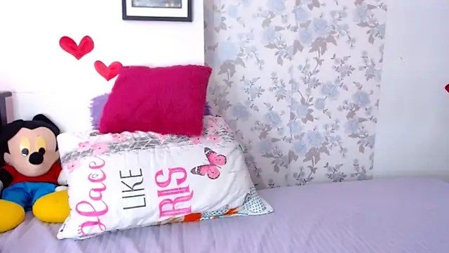 vanessa cute1 online show from December 19, 3:25 pm