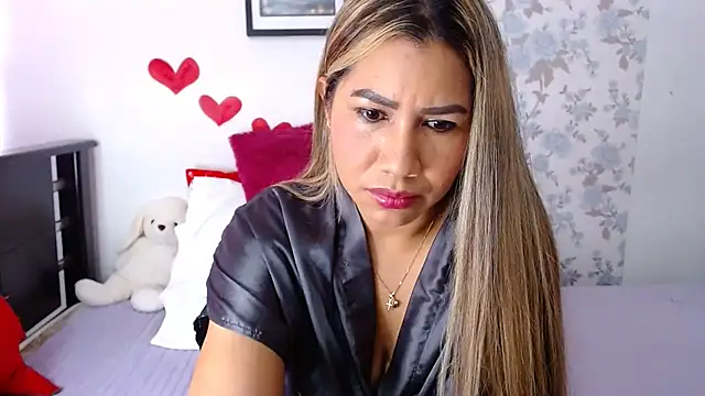 vanessa cute1 online show from February 26, 4:40 pm