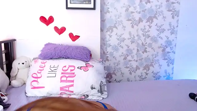 Snapshot of vanessa_cute1 chatting on November 8, 6:00 pm vanessa cute1 online show from November 8, 6:00 pm