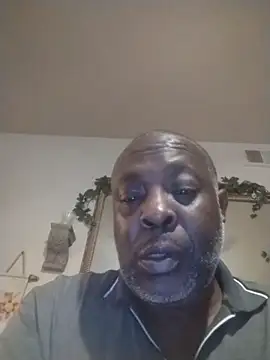 macnificent1fr online show from January 5, 10:24 pm