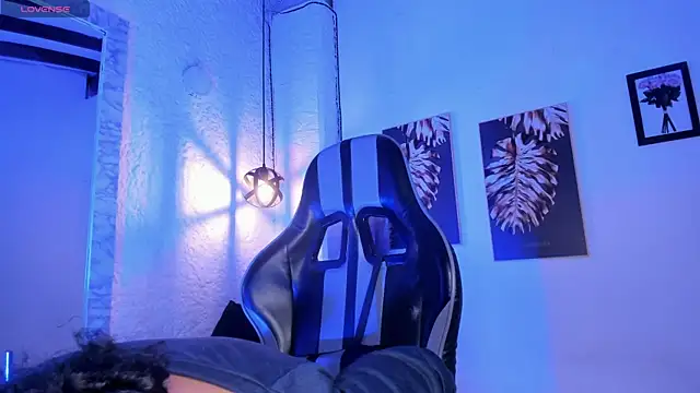 Alizon 1 online show from November 8, 7:50 pm