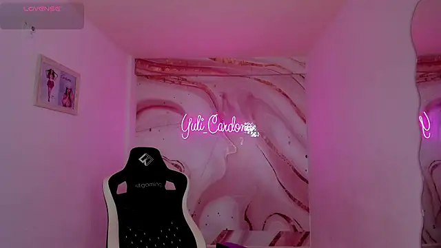 Snapshot of YuliCardona_ chatting on November 12, 4:11 pm YuliCardona online show from November 12, 4:11 pm