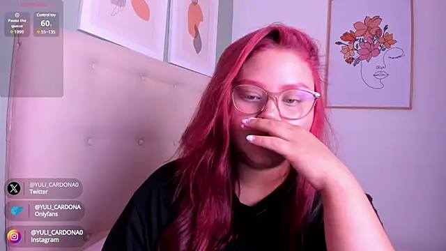 Snapshot of YuliCardona_ chatting on March 8, 5:01 pm YuliCardona online show from March 8, 5:01 pm