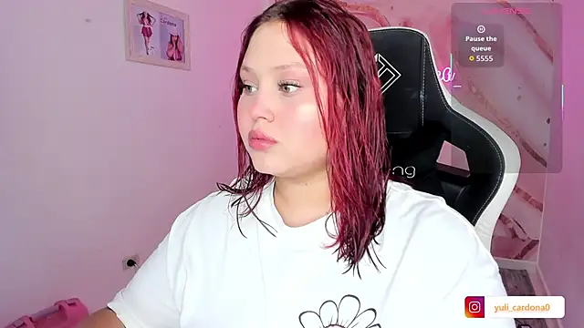 Snapshot of YuliCardona_ chatting on December 17, 7:41 pm YuliCardona online show from December 17, 7:41 pm