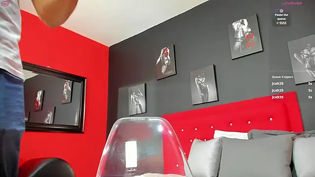 Snapshot of Thiagogomez chatting on March 5, 12:44 pm Thiagogomez online show from March 5, 12:44 pm