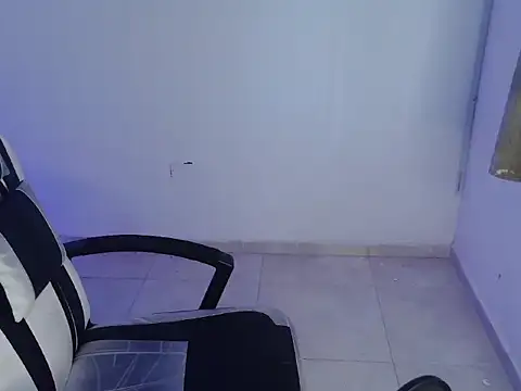 hot king20 online show from December 5, 8:50 pm