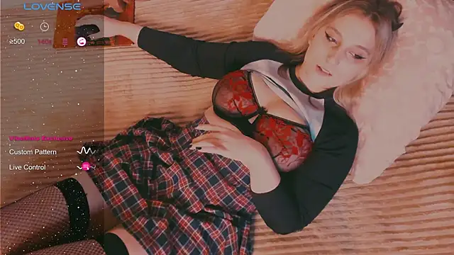 yoursugarbabe online show from December 9, 11:13 pm