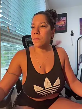 Bigbuttbrooklynn online show from May 2, 2:44 pm