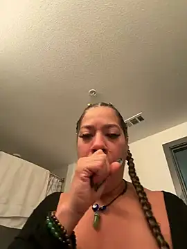 Bigbuttbrooklynn online show from February 14, 5:02 pm