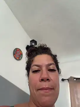 Bigbuttbrooklynn online show from June 11, 4:26 pm