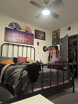 Bigbuttbrooklynn online show from February 23, 1:33 pm