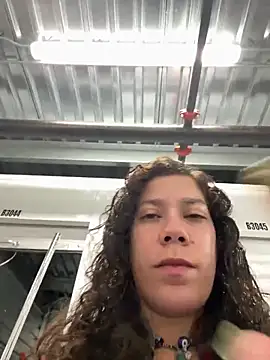 Snapshot of Bigbuttbrooklynn chatting on November 13, 4:22 pm Bigbuttbrooklynn online show from November 13, 4:22 pm