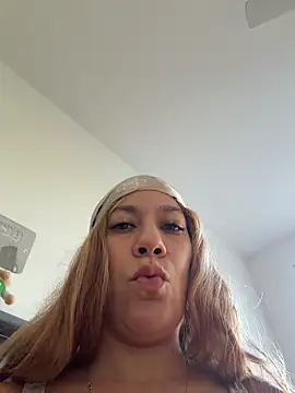 Bigbuttbrooklynn online show from December 4, 4:06 pm