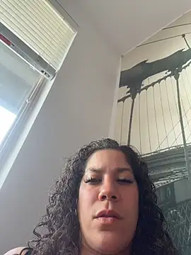 Bigbuttbrooklynn online show from April 12, 8:23 pm