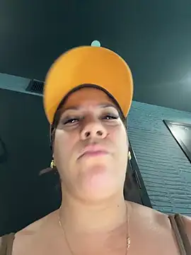 Bigbuttbrooklynn online show from April 5, 4:24 pm