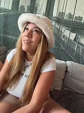 Bigbuttbrooklynn online show from February 5, 6:04 pm