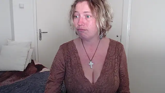 cumfun online show from February 6, 8:43 am