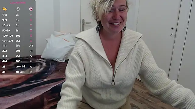 Snapshot of cumfun chatting on September 12, 8:36 am cumfun online show from September 12, 8:36 am