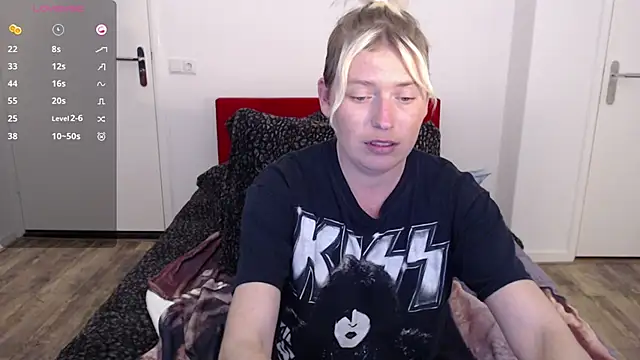 Snapshot of cumfun chatting on March 6, 11:09 pm cumfun online show from March 6, 11:09 pm