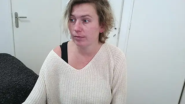 cumfun online show from December 15, 10:43 am